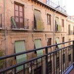 Rent 3 bedroom apartment of 65 m² in Granada