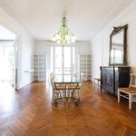 Rent 1 bedroom apartment of 280 m² in Paris