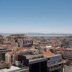 Rent 5 bedroom apartment of 245 m² in Lisboa