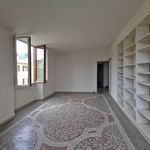 Rent 12 bedroom apartment of 250 m² in Firenze