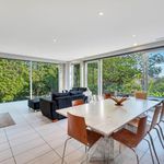 Rent 4 bedroom apartment in Auckland