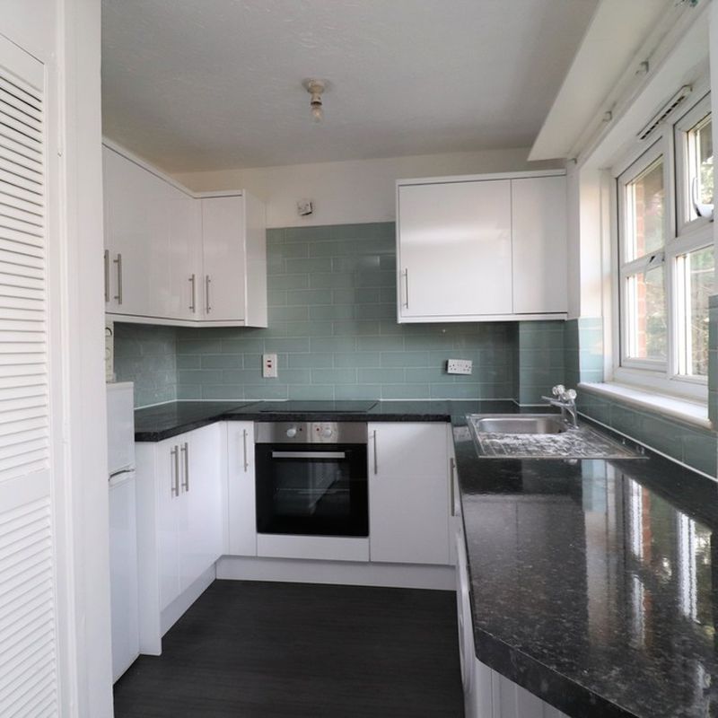 0 room apartment to let in Fair Oak  Nutfield Court, Southampton united_kingdom Wimpson