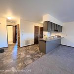 Rent 1 bedroom apartment of 648 m² in Vernon