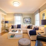 Rent 4 bedroom house of 140 m² in Newport