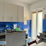 Affitto 4 camera appartamento di 130 m² in Bari