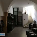 Rent 3 bedroom house of 150 m² in Roma