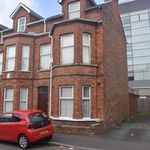 Rent 6 bedroom house in Belfast