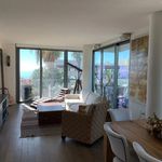 Rent 2 bedroom apartment of 158 m² in Santa Monica