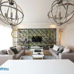 Affitto 4 camera appartamento di 80 m² in Firenze