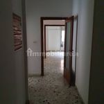Affitto 4 camera appartamento di 138 m² in Avellino