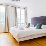 Rent 5 bedroom apartment of 170 m² in Paris