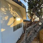Rent a room of 102 m² in Yucca Valley