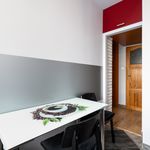 Rent 3 bedroom apartment in Poznań