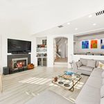 Rent 3 bedroom apartment of 198 m² in Malibu