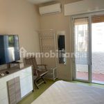 Affitto 4 camera casa di 138 m² in Santa Marinella