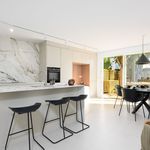 Rent 3 bedroom apartment of 105 m² in Marbella