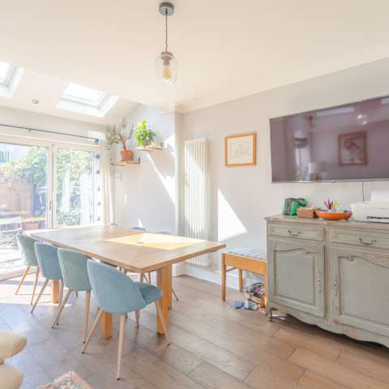 3-bedroom house for rent in Tooting Bec, London Upper Tooting