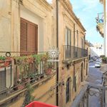 Rent 3 bedroom apartment of 70 m² in Siracusa
