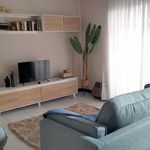 Rent 4 bedroom house of 210 m² in Laredo