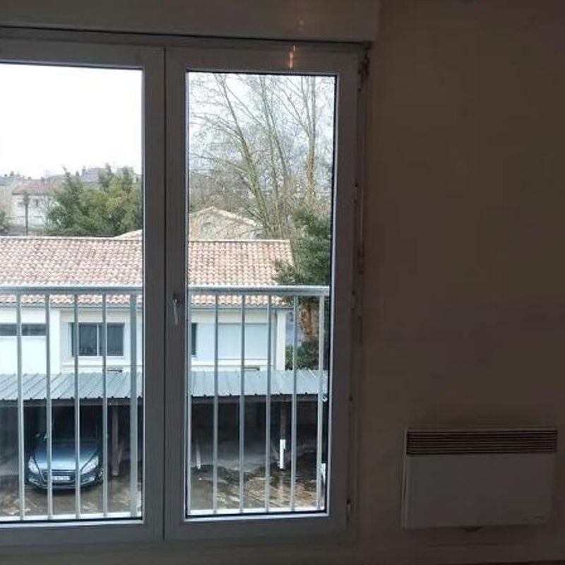 Location appartement 1 pièce 25 m² Bordeaux (33000)