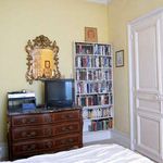 Rent 2 bedroom apartment of 93 m² in Paris