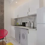 Rent 3 bedroom apartment in Marseille