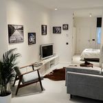Huur 1 slaapkamer appartement van 70 m² in Walhain