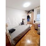 Rent 5 bedroom apartment of 125 m² in Split