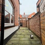 Rent 4 bedroom house in Leicester