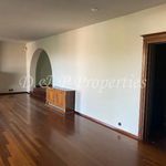 Rent 3 bedroom apartment of 157 m² in Dionysos