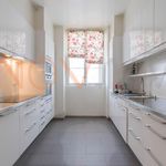 Miete 8 Schlafzimmer wohnung von 186 m² in Genève