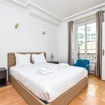Appartement de 120 m² avec 4 chambre(s) en location à Paris