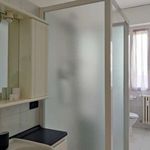 Rent 1 bedroom apartment of 43 m² in Milano