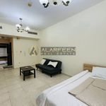 Rent 1 bedroom apartment of 381 m² in Dubai