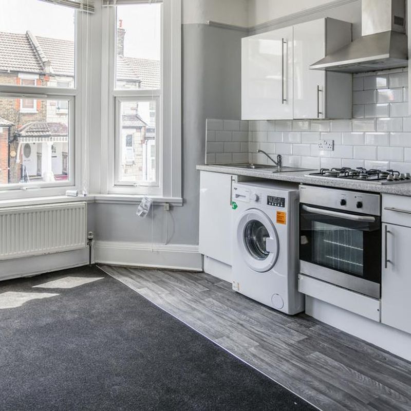 1 bedroom flat to rent Temple Hill