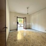 Rent 5 bedroom apartment of 160 m² in Bagheria