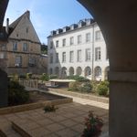 Rent 1 bedroom apartment of 51 m² in Nevers