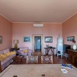 Rent 5 bedroom house of 150 m² in Monte Argentario