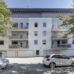 Rent a room of 65 m² in Stuttgart