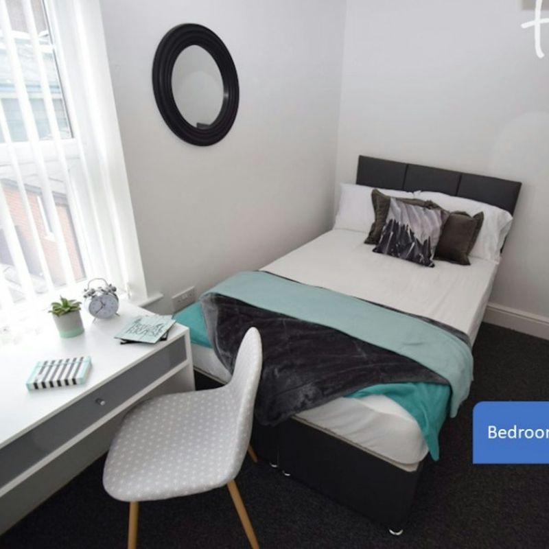 4 Bedroom Property For Rent in Stoke-On-Trent - £260 PCM Shelton