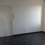 Rent 1 bedroom apartment of 31 m² in Reims