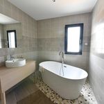 Rent 4 bedroom house of 98 m² in Bouclans