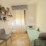 Rent 5 bedroom apartment of 137 m² in Firenze