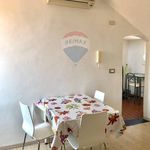 Rent 3 bedroom house of 65 m² in Laigueglia
