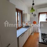 Rent 5 bedroom house of 263 m² in Gubbio