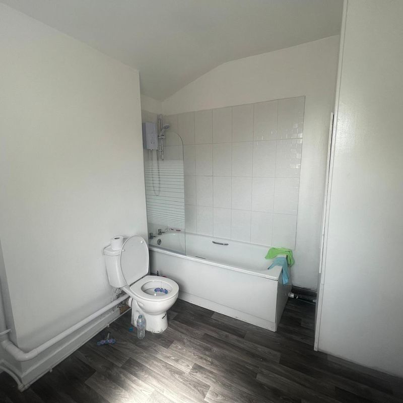 Newly renovated one bed flat Eccles