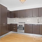 Rent 3 bedroom apartment of 61 m² in New York