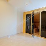 Rent 7 bedroom house of 320 m² in Antalya