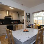 Rent 4 bedroom student apartment in Bristol