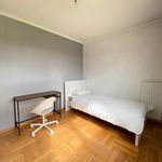 Appartement de 91 m² avec 5 chambre(s) en location à Rennes